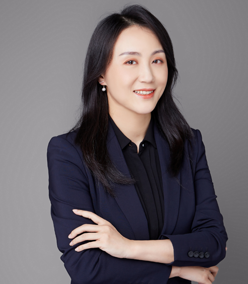 老总带美女_老总在水里下药迷美女